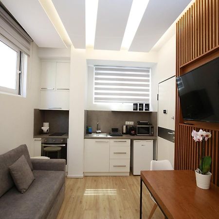 Emily In Athens - Central Modern Flat Syntagma E4 Exterior photo