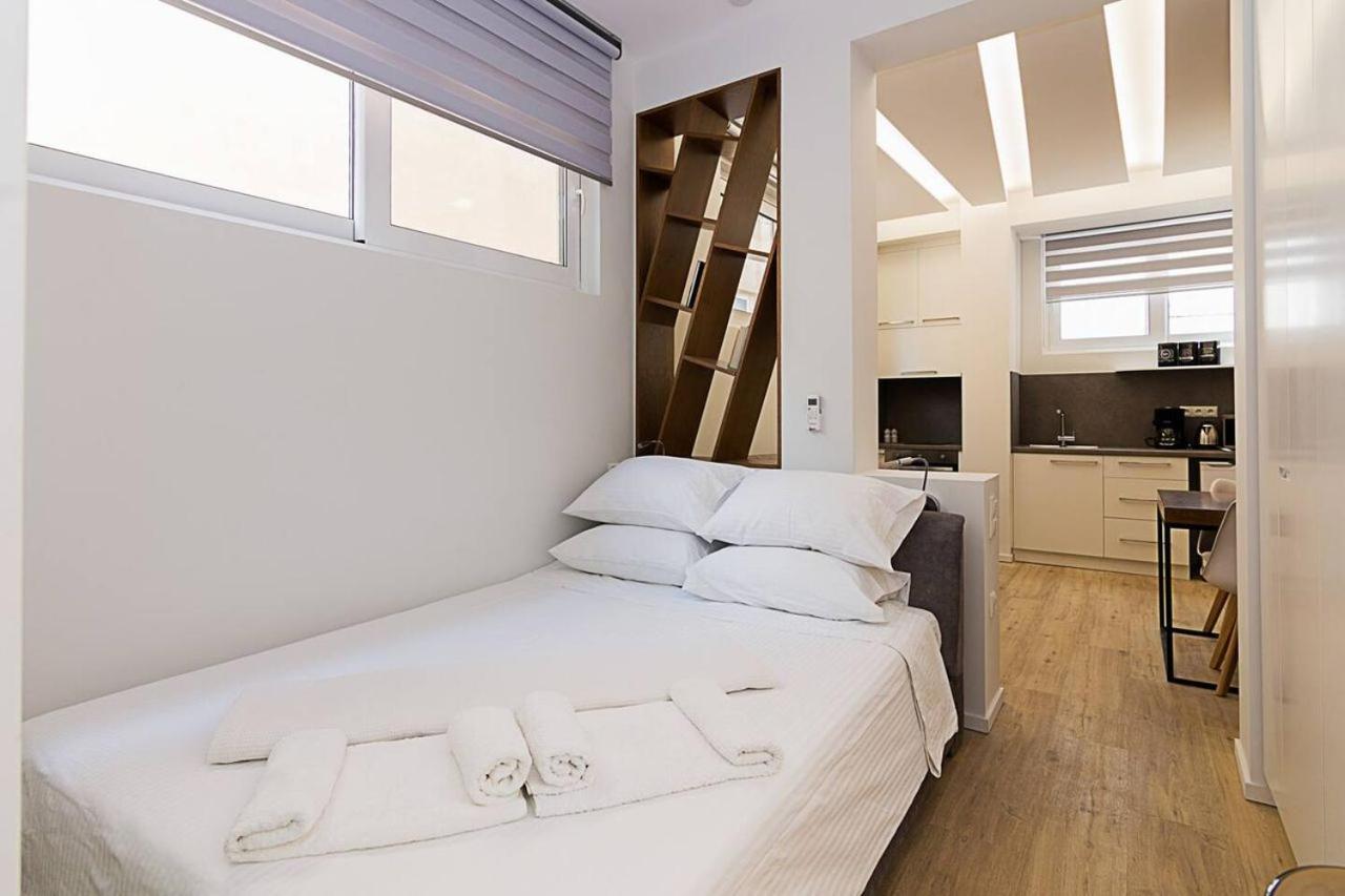 Emily In Athens - Central Modern Flat Syntagma E4 Exterior photo