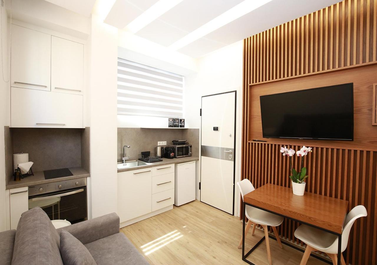 Emily In Athens - Central Modern Flat Syntagma E4 Exterior photo