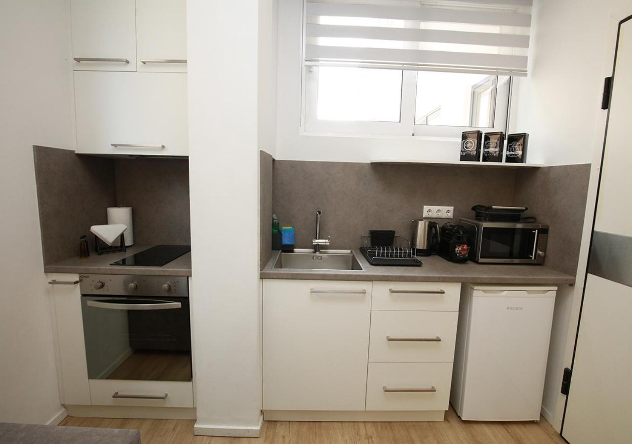 Emily In Athens - Central Modern Flat Syntagma E4 Exterior photo