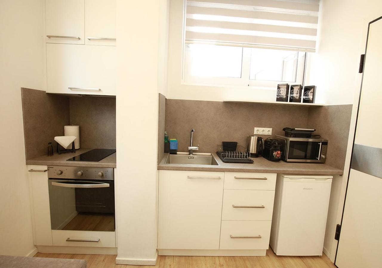 Emily In Athens - Central Modern Flat Syntagma E4 Exterior photo